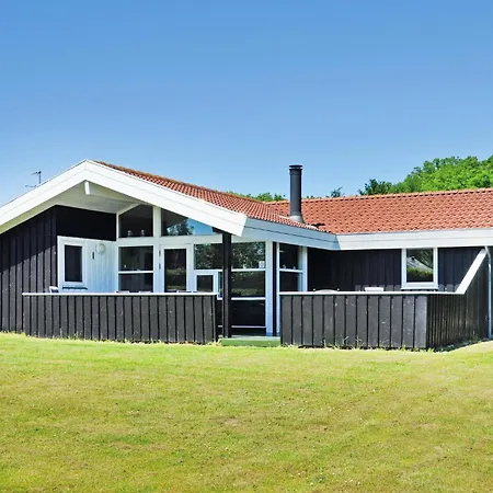 Amazing Home In Sydals With Sauna * Skovby (Syddanmark)